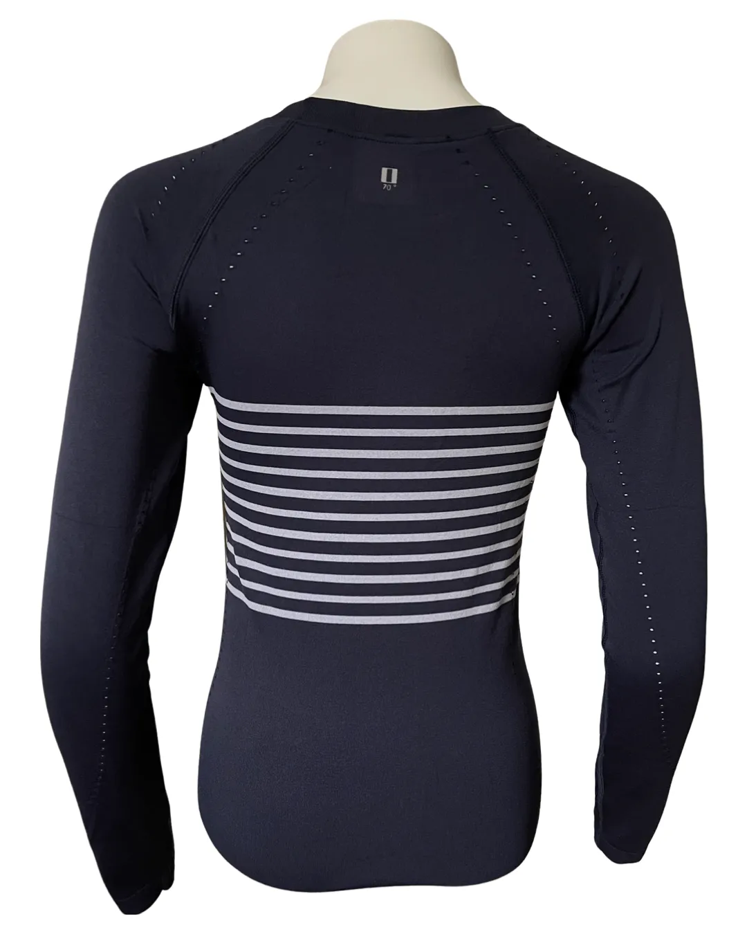 70° Signature Seamless Long Sleeve Tee in Navy Blue   Soft White Stripe