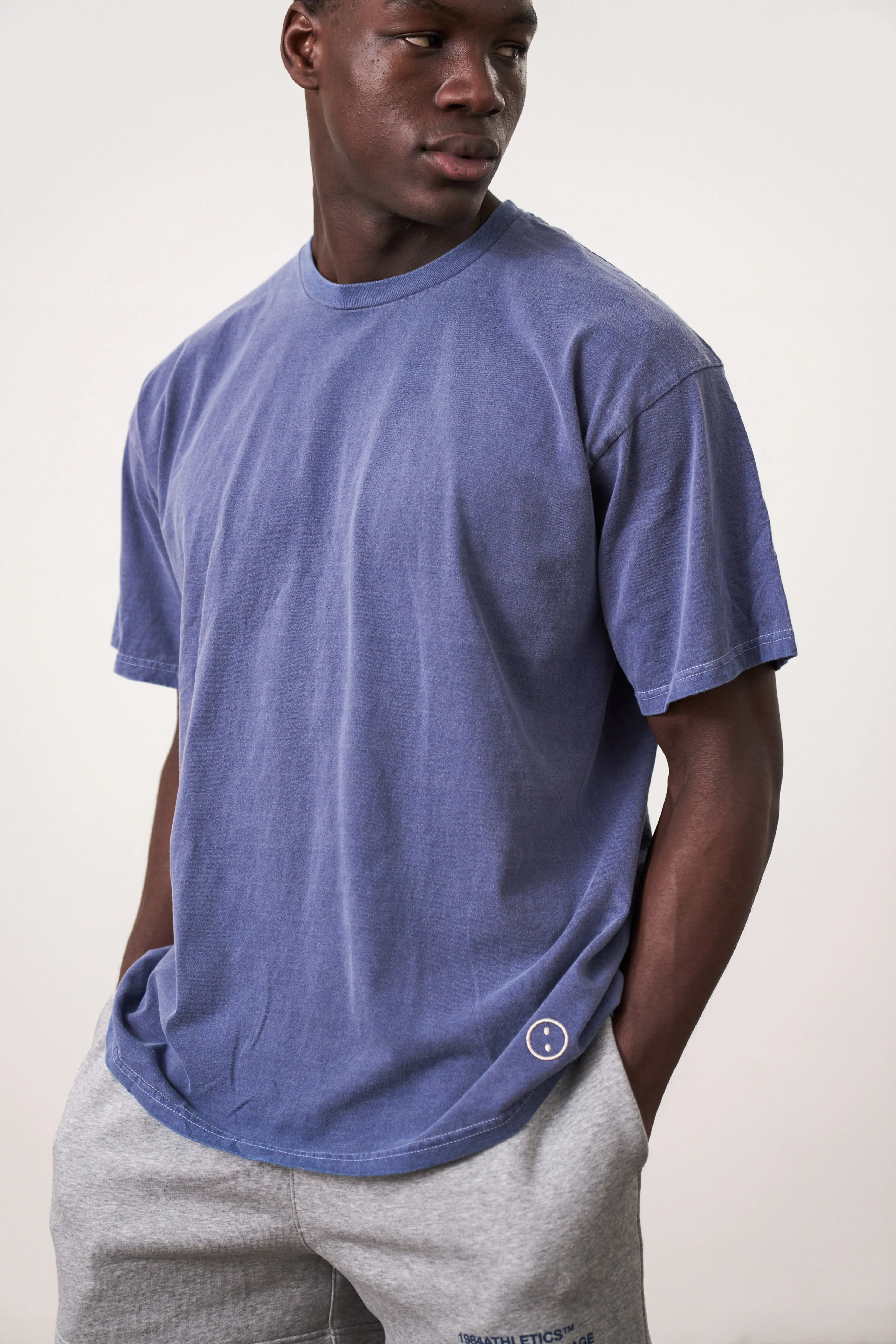 Essentials Vintage Washed Tee - Navy