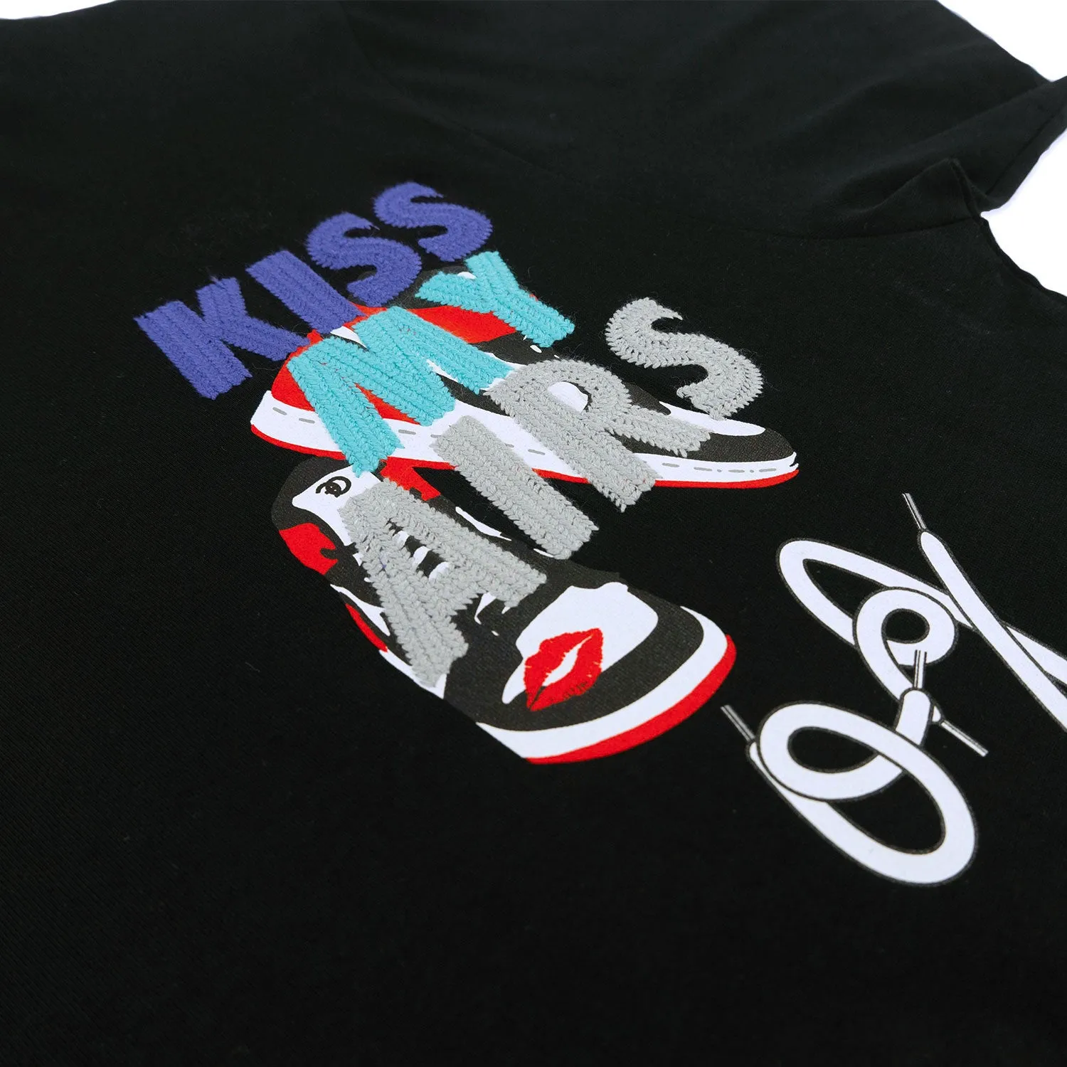 F167 "KISS My Air" Tee - Black