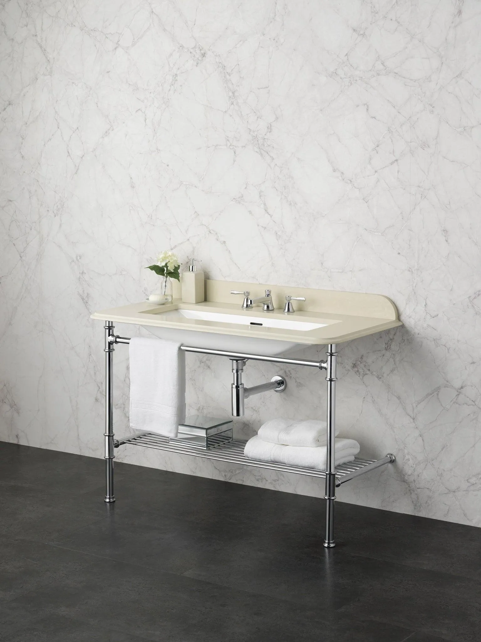 Metallo 113 Quartz Washstand