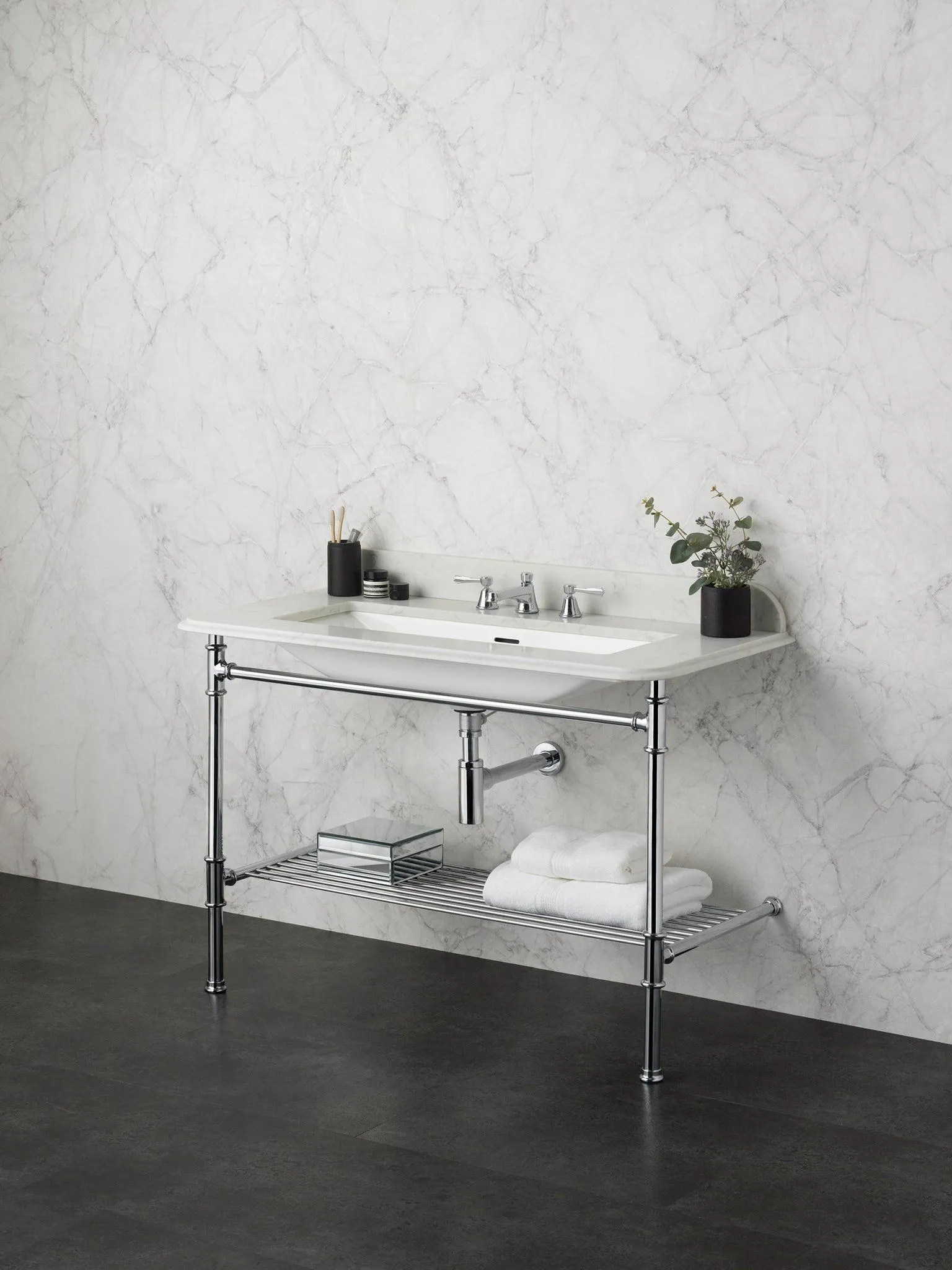 Metallo 113 Quartz Washstand