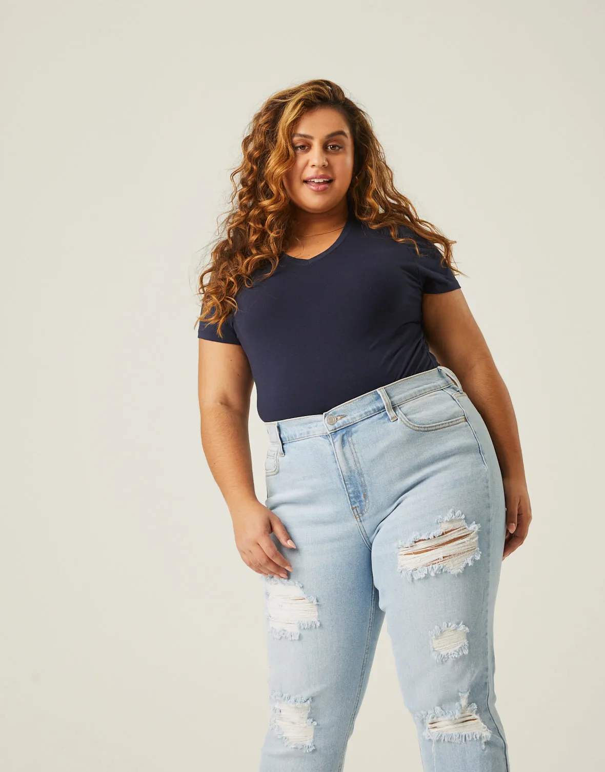 Plus Size Simple V-Neck Tee