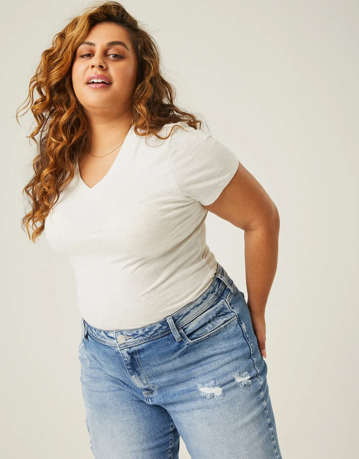 Plus Size Simple V-Neck Tee