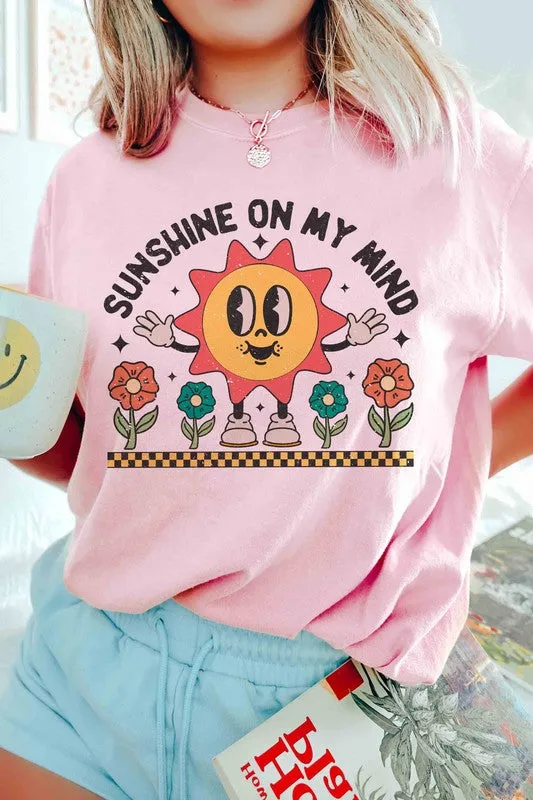 SUNSHINE ON MY MIND GRAPHIC TEE